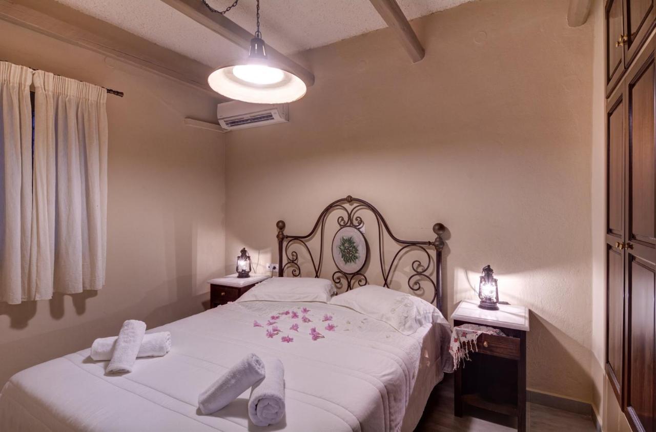 Likoudis Villas Suites ,On The Kioni,Ionian Islands Ithaca, מראה חיצוני תמונה